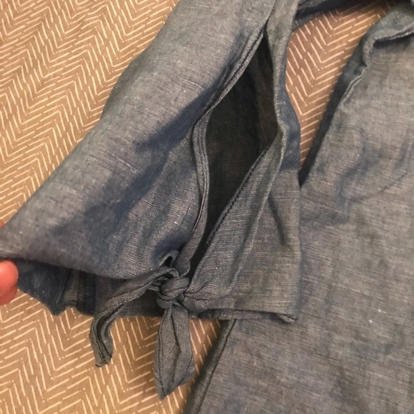 💕HP💕Free People Chambray Off Shoulder Top - Picture 3 of 6